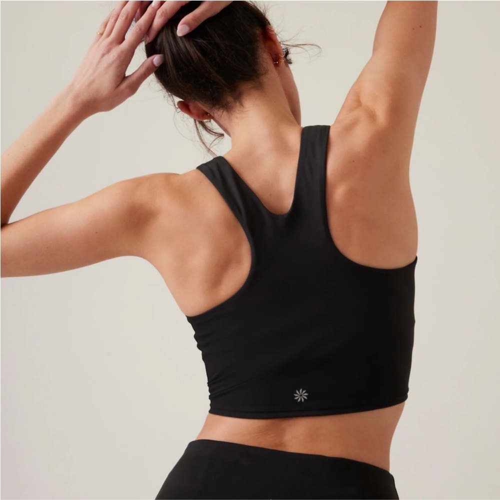 NWT Athleta Conscious Crop Workout Top - Picture 2 of 6